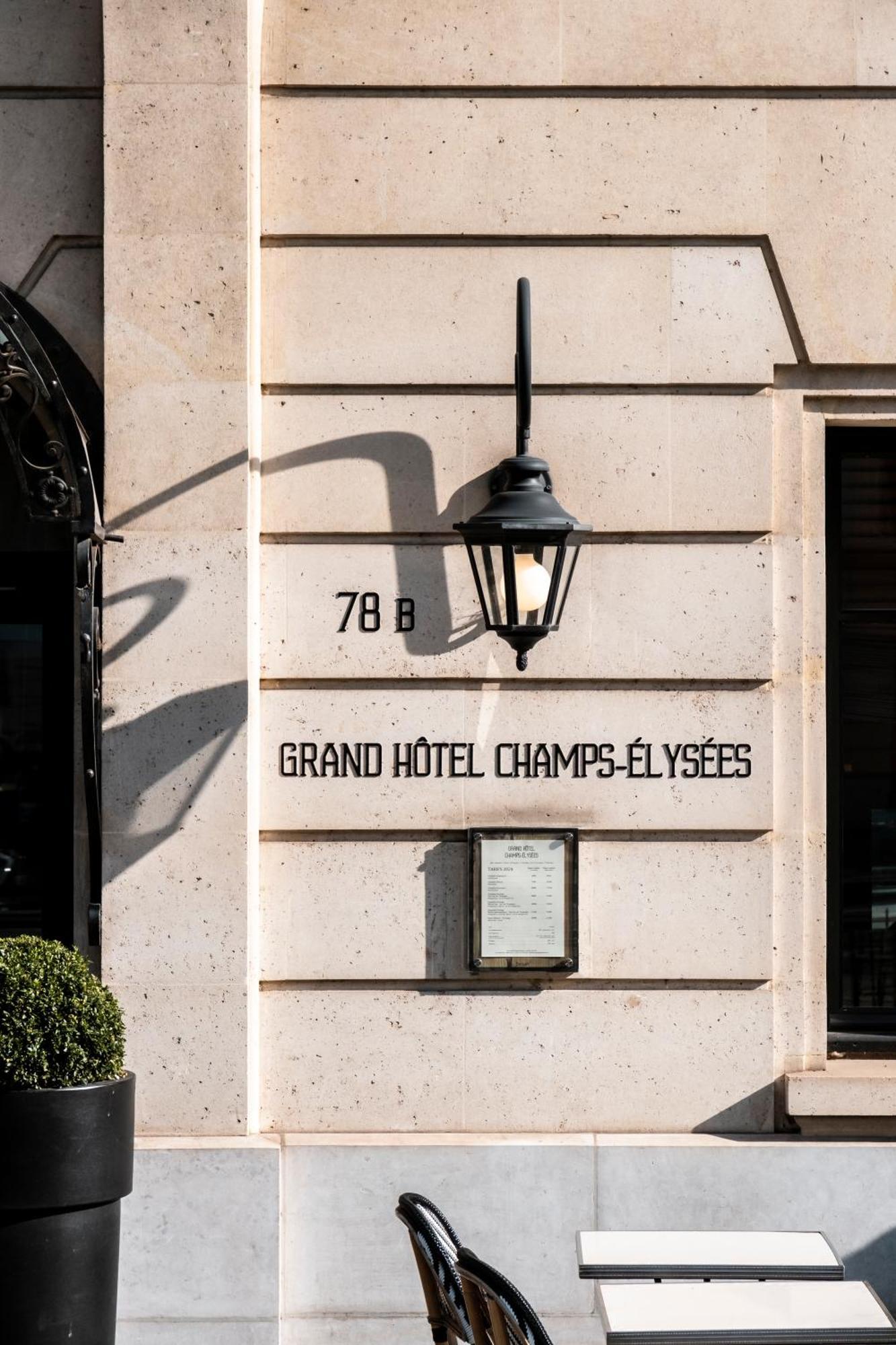 Radisson Blu Champs-Elysées, París Exterior foto